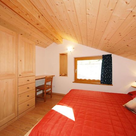 Casa Seler - Appartamento Verde Predazzo Luaran gambar